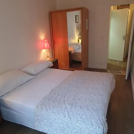 Apartment Au Coeur De Paris